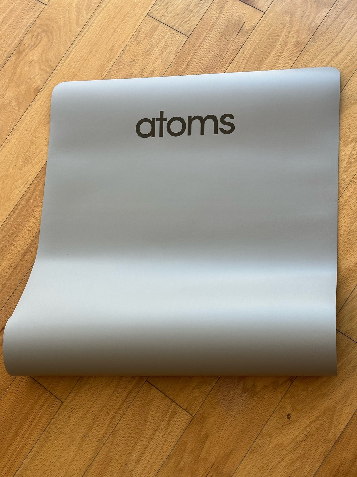Atoms cream colored mat - alo yoga dupe